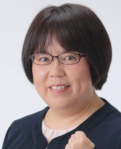 改選後初のつくば市議会、議長は黒田健祐市議。山中まゆみ市議は議長選挙で所信表明。